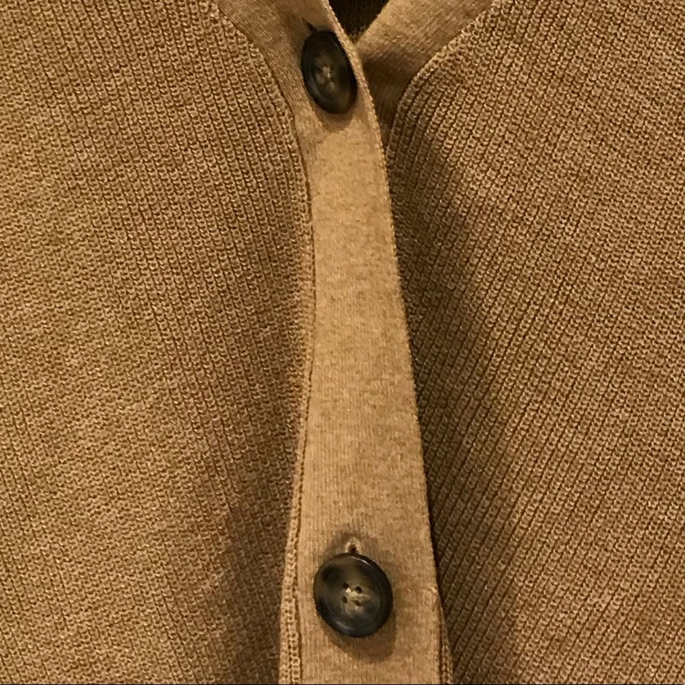 Cardigan - Picture 2 of 3